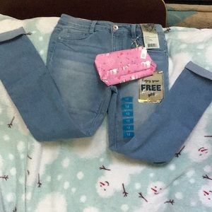 SQZ Rolled Ankle Crop Denim w/Coin Bag